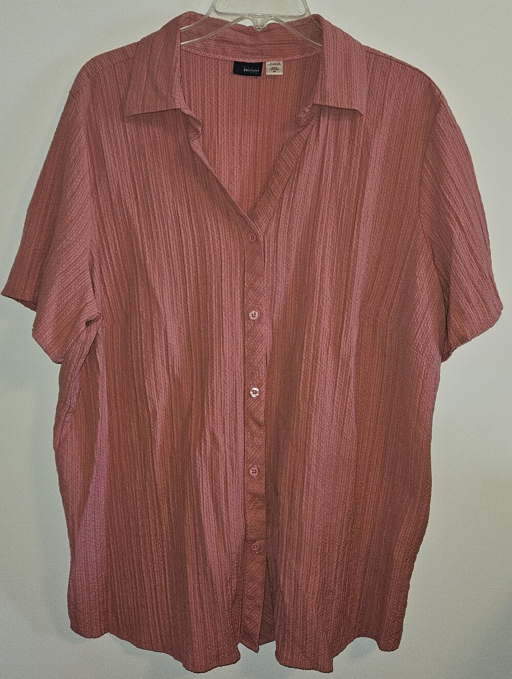 Basic Editions Womens Short-Sleeve Button-Down Blouse in Coral Peach 2X